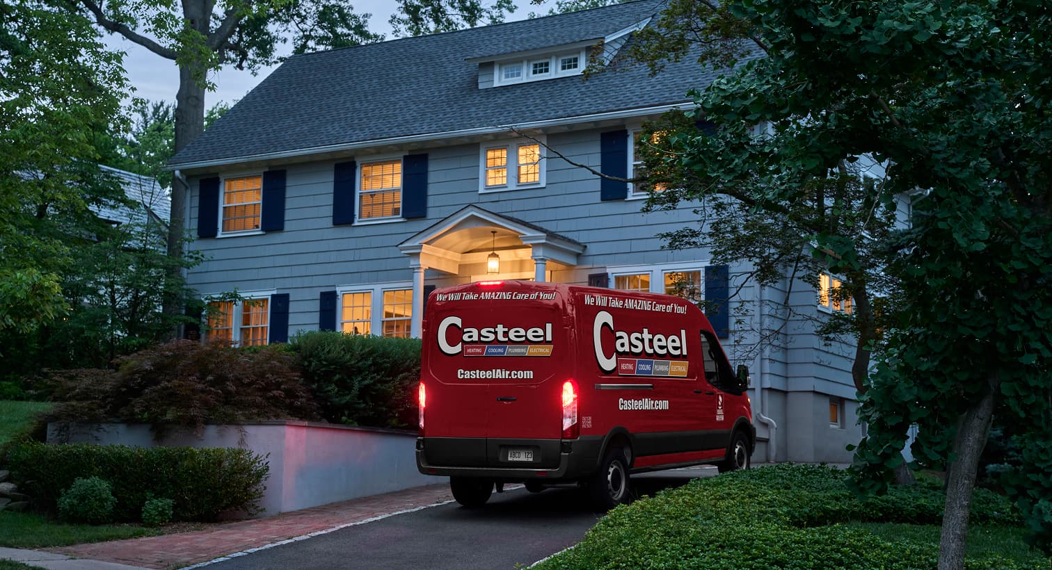 Casteel technician arriving at a home in the evening to provide emergency plumbing services.