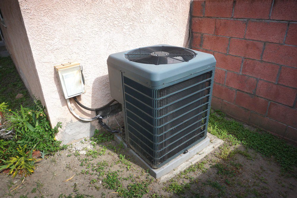 What to Do When Air Conditioner (AC) Freezes Up